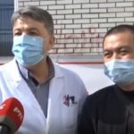 “Srbija i Kina – familija!” Kineski trgovci se vakcinišu u Novom Pazaru, traže isključivo “Sinofarm”