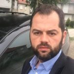 Leposavić da podnese ostavku