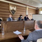 Održana tribina “Vakcinacija-sigurni put do pobjede nad pandemijom korona virusa” u Sjenici