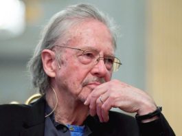 Vučić danas dodeljuje Handkeu Orden Karađorđeve zvezde prvog stepena