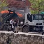 Nesvakidašnji snimak iz Novog Pazara: Kroz grad prevozio KONTEJNER U PLAMENU (VIDEO)