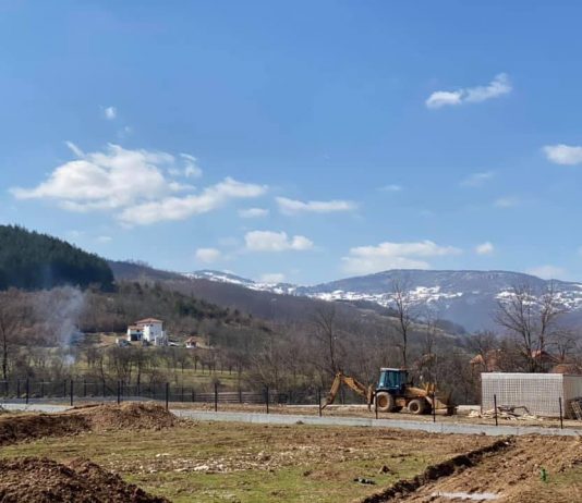 Brodarevci traže nastavak radova na proširenju groblja