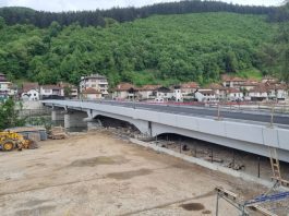 U završnoj fazi radovi na mostu u Šarampovu Ana Brnabić 6. jula svečano seče vrpcu
