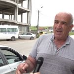 Mještani naselja Velje Polje traže od nadležnih postavljanje ležećih policajaca na putu