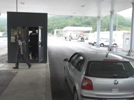 Maloljetni državljani Srbije u Crnu Goru mogu putovati samo uz ličnu kartu ili pasoš