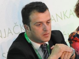 Muhović: BS hoće u vlast da bi je rušila iznutra, po nalogu DPS-a