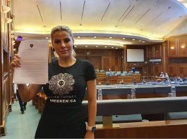 Balje nakon usvajanja Rezolucije o genocidu u Srebrenici: Ponosna sam na svoju državu Kosovo