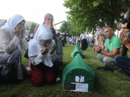 Više od hiljadu memorijalnih aktivnosti u Britaniji u znak sjećanja na genocid