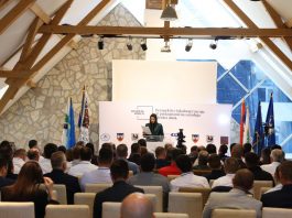 Usvojenim preporukama okončan prvi Biznis forum u Sjenici