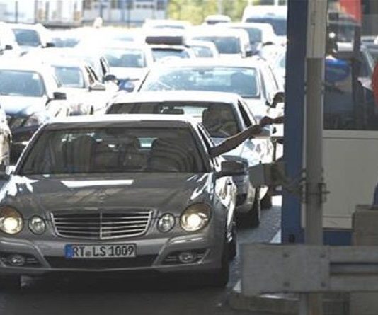 U Severnu Makedoniju od sutra ulaze samo vakcinisani ili sa PCR testom