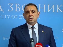 Vulin: Zašto se utakmica prekida zbog Mladića, ali ne i zbog Nasera Orića