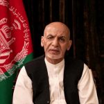 Ghani se izvinio zbog pada vlade, negirao da je ponio milione dolara