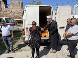 Mešihat IZ-e u Srbiji obradovao preko 500 porodica romske nacionalnosti u Nišu