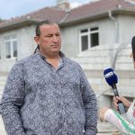 Škola u Dobrom Dubu konačno bez vanjskog toaleta – Jašo Balić i dobri ljudi doveli djeci vodu