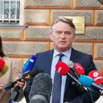 Komšić o harmonikašu: Bilo je mnogo opasnijih likova od Dodika, zna se kako su završili