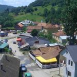 Porodična tragedija u Petnjici: Ubio suprugu i ranio ćerku, pa sebi presudio