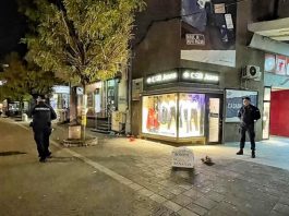 Pokušao da uništi tablu Aćif efendiji u Novom Pazaru, izbila tuča