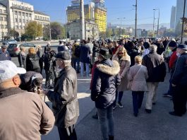 Protesti građana kod Ambasade SAD-a: Palmer pravi još jedan entitet u FBiH