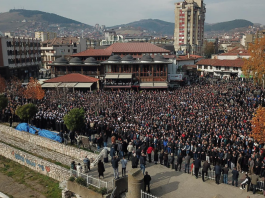 Sancak Tarihinde Görülmemiş Cenaze Merasimi. Binlerce Kişi Müftü Akademisyen Muamer Zukorliç'i Son Yolculuğuna Uğurladı