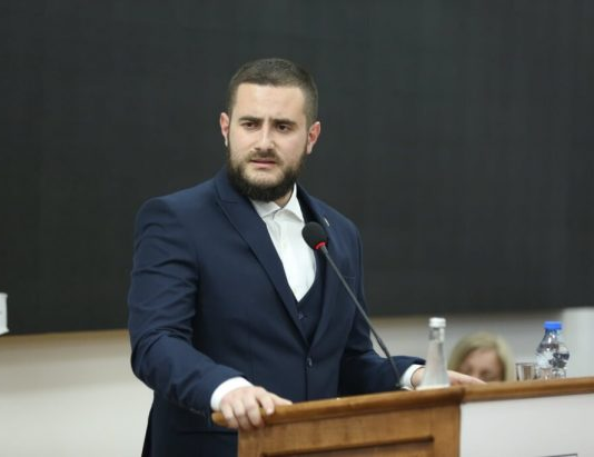 أسامة زوكورليتش: أتمني أن يوم سنجق سيصبح يوم وحدة صفوف البشناق