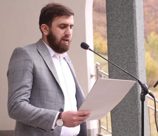 Moramo biti jaki i nastaviti tamo gdje je Muftija stao