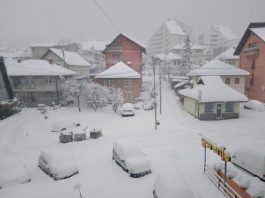 Nova Varoš: Proglašena vanredna situacija, zavejane gradske ulice