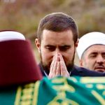 Vatra se vatrom ne gasi