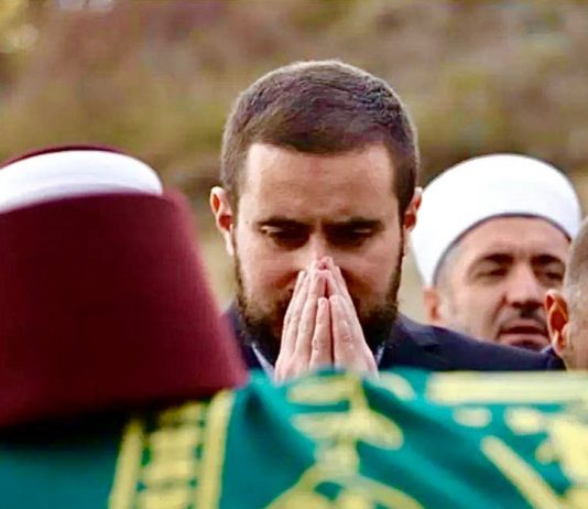 Vatra se vatrom ne gasi