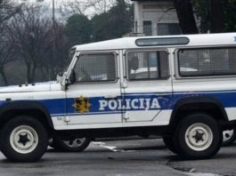 Zaplenjeno 100kg skanka, kokain, hekler, automobili: Hapšenje u Rožajama