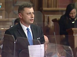 Tandir: Bibliotekama u Sjenici i Prijepolju potreban novi prostor – Profesori DUNP-a još nisu vraćeni na posao