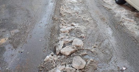 Zbog leda i poledice sve više građana sa prijelomima gornjih i donjih ekstremiteta