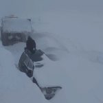 Krenuli za Novi Pazar pa ih progutao snježni smet na Goliji – spasli ih u posljednjem trenutku (Video)