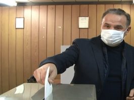 Predsjednik SDPS-a Rasim Ljajić iskoristio glasačko pravo