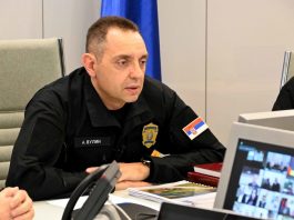 Vulin osudio pjevanje genocidnih pjesama u Priboju: Ružno i primitivno, u MUP-u nema mjesta za ponašanje