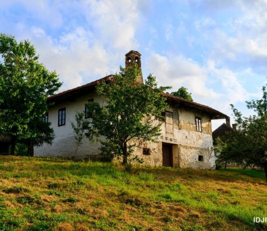 DRŽAVA DAJE NOVAC ZA KUPOVINU SEOSKIH KUĆA: Ovo su uslovi koje morate da ispunite