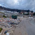 UŽAS: Naselja u Tutinu zatrpana smećem (VIDEO)