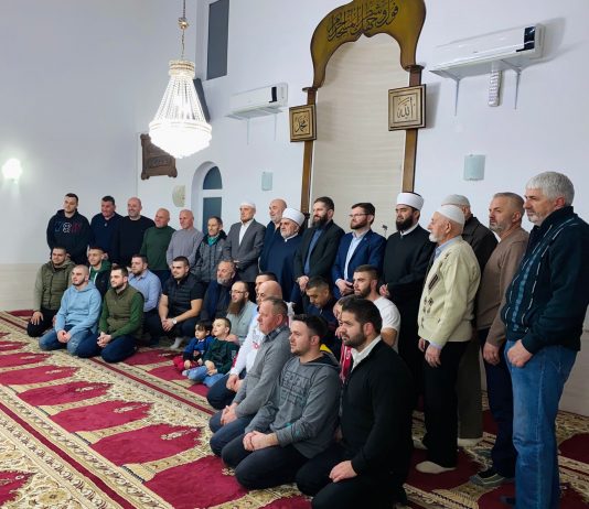 Dova za ispraćaj na umru u džematu Pobrđe