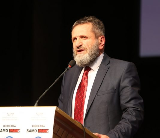 Kalač: Neminovni su prijevremeni izbori u Crnoj Gori