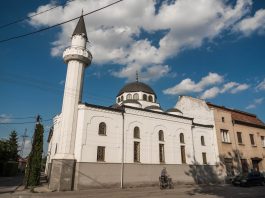 Kamenovana Muhadžir džamija u Subotici