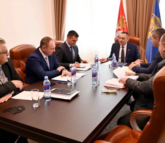 Vulin sa čelnicima PU Novi Pazar o rezultatima – Zaplijenjeno više od 130 kilograma droge od početka godine