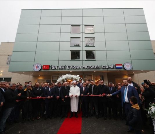U Hagu otvorena džamija Ahi Evren