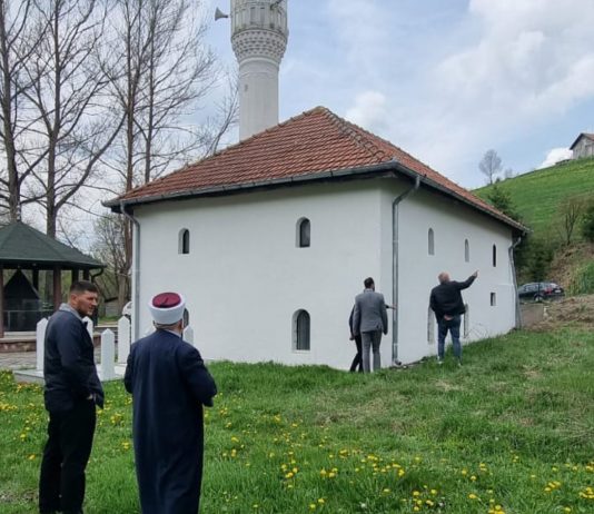 Muftija Dudić posjetio džemat u Kladnici – pokrenuta inicijativa za obnovu džamije