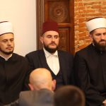 Usame nastavio Muftijinu tradiciju – Na Bajram sa fesom