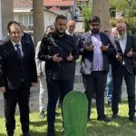 Ivica Dačić na mezaru rahmetli Muftije