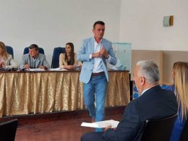 Rade (SNS) napustio Skupštinu Tutina prije kraja – SDA izgubila većinu!