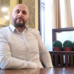 Muhamed Zukorlić: Elma Elfić ne može donositi odluke jer je njena funkcija na Univerzitetu zamrznuta