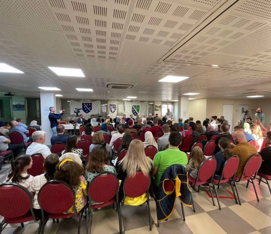 Obilježena 25. godišnjica džemata u Parizu