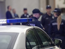 Policajcu u stanici pretio da će mu zapaliti kuću i pobiti porodicu