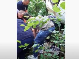 Vozilo sletjelo s puta Rožaje-Berane, pogledajte akciju spašavanja (Video)
