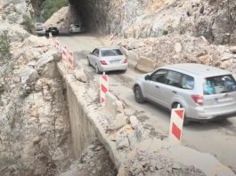 Rožajci o opasnom putu – Ako želite adrenalinsku vožnju, možete se ovuda provozati (Video)